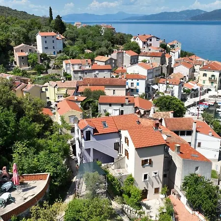 & Toni Affittacamere Valun