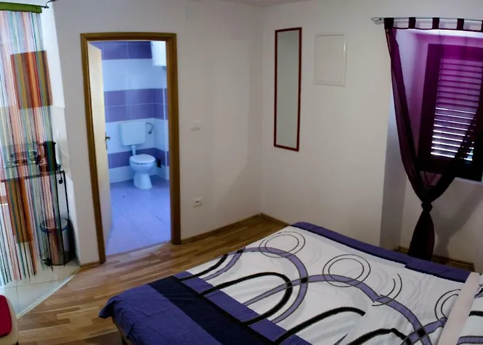 & Toni Casa de hóspedes