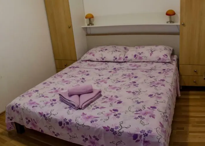 & Toni Guest house 3*